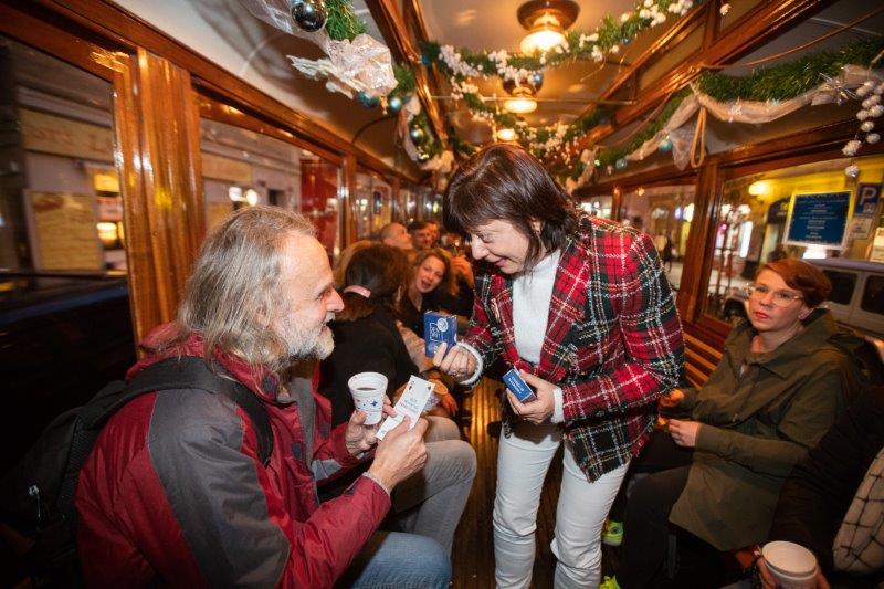 12 Vanocni tramvaj DENDRIT 2022 103