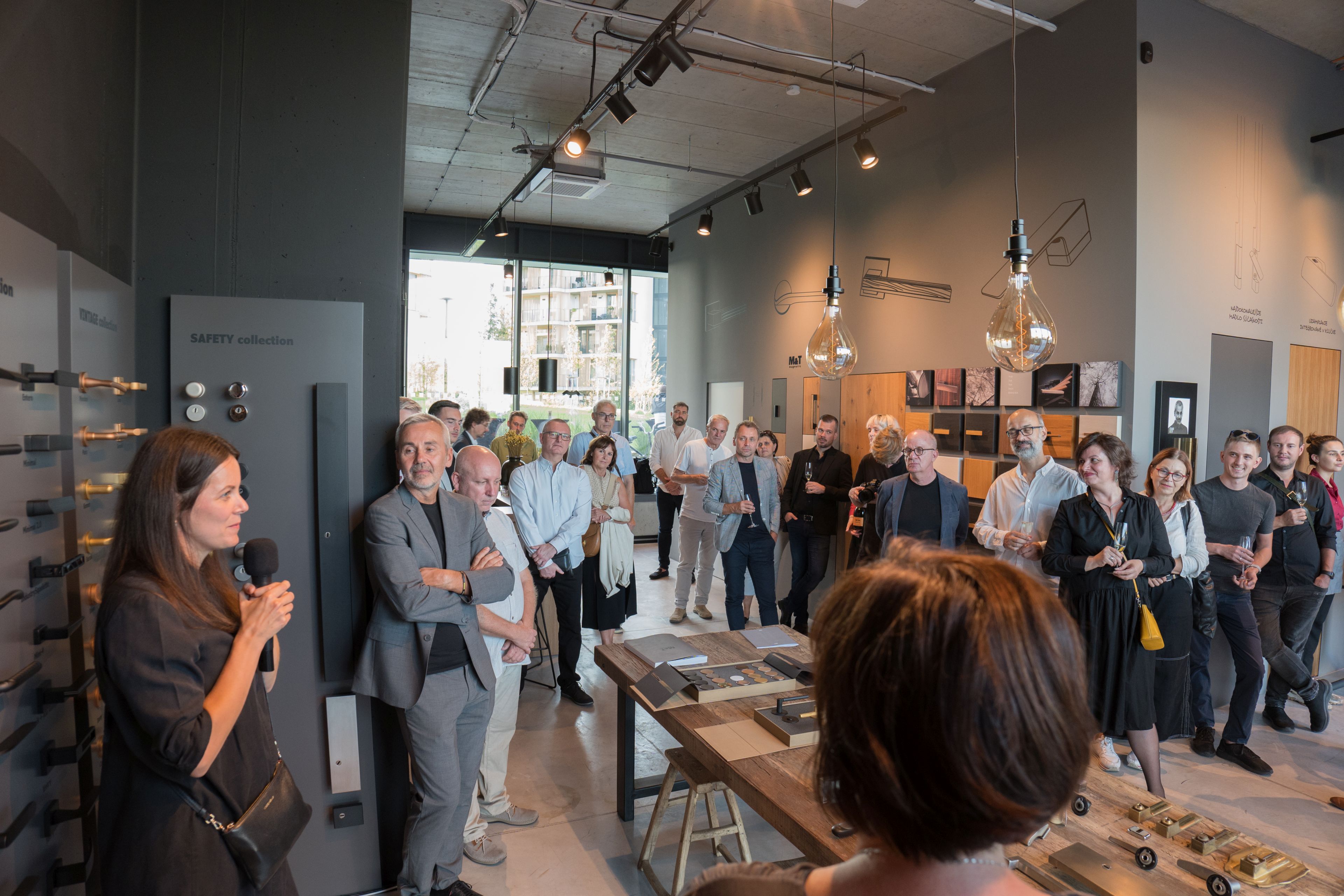 MT showroom foto zdroj MT 56