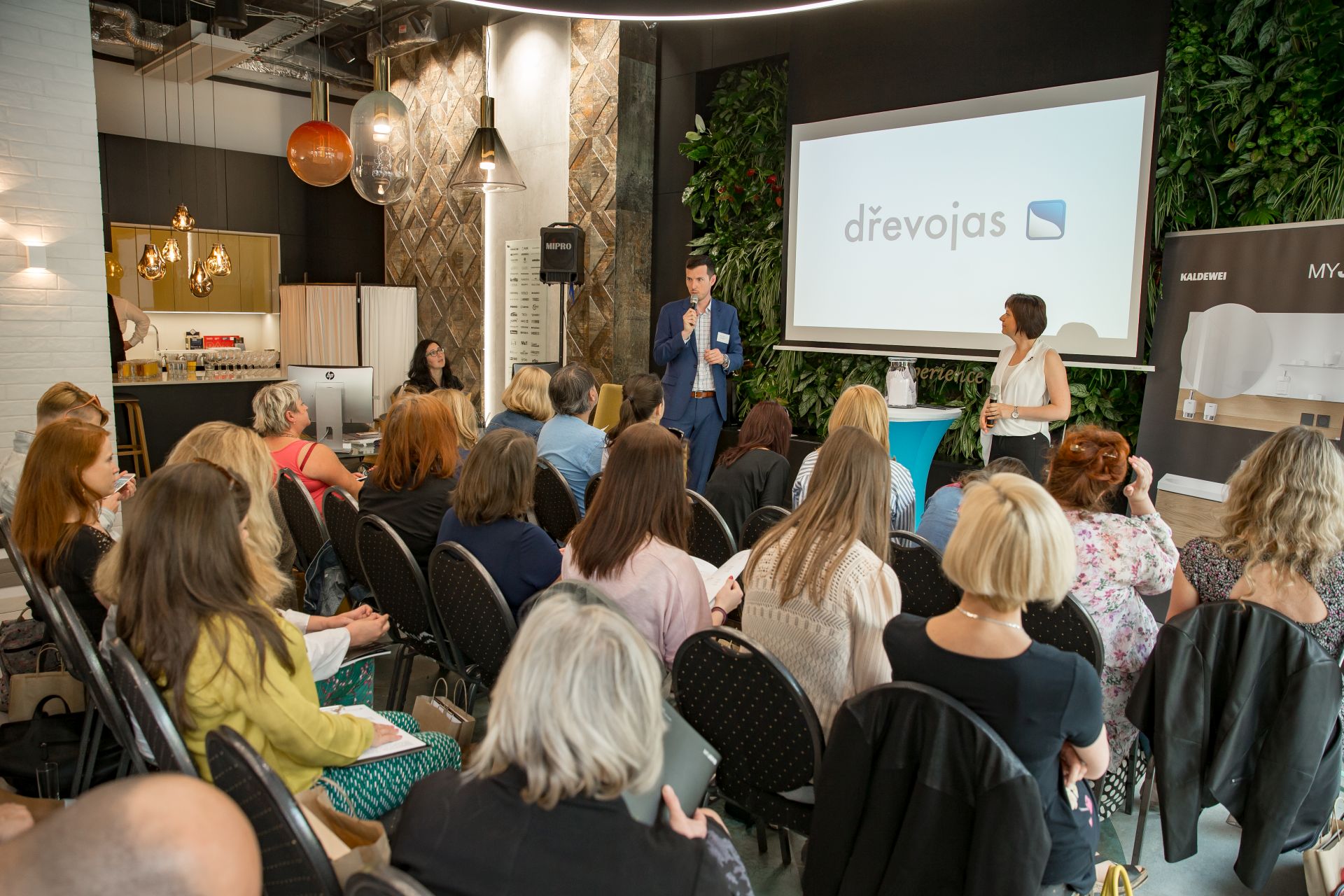 MYJOYS bez plavek, ale se super náladou