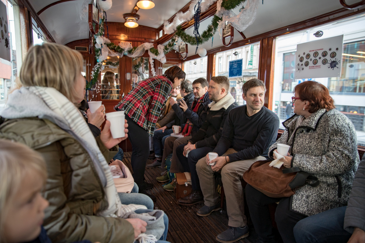 Vanocni tramvaj Dendrit 2018 19